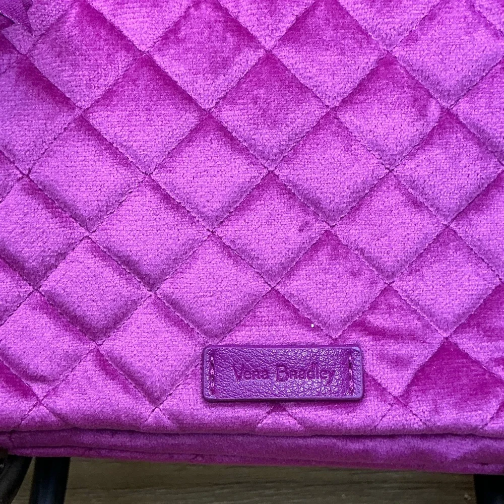 NWT Vera Bradley Majestic Magenta Compact Organizer
